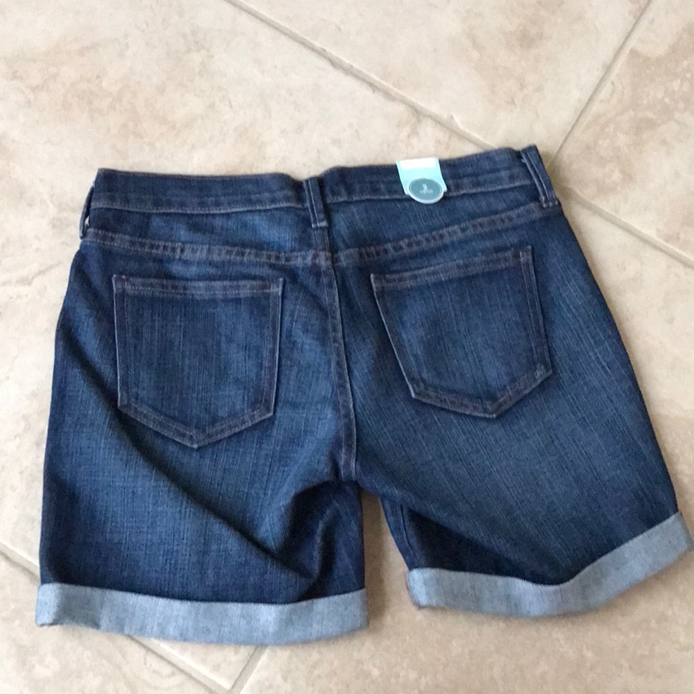 Old navy short - Picture 5 of 8